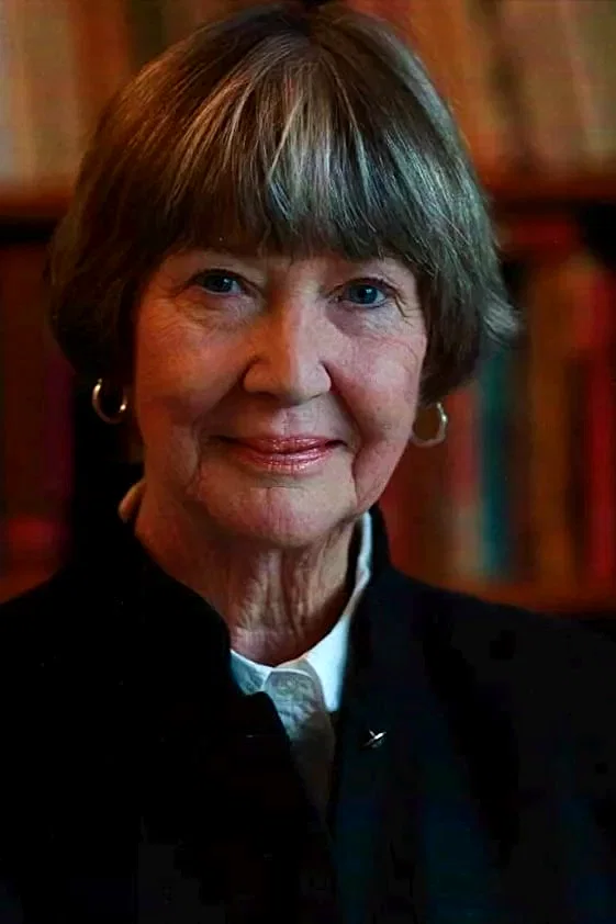 Charlotte Stewart