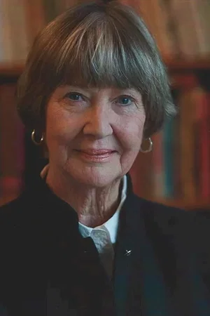 Charlotte Stewart photo