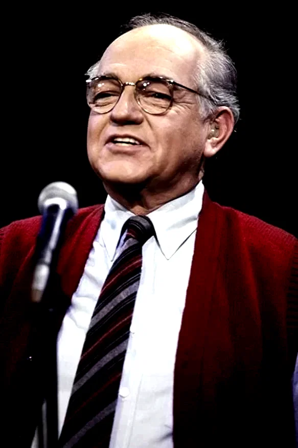 Richard Dysart