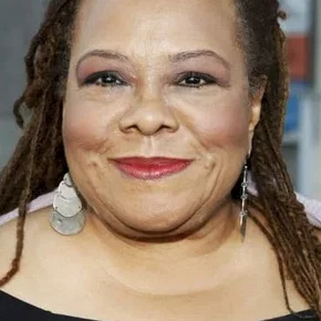 Photo star : Armelia Mc Queen