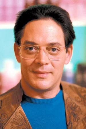 Raul Julia photo