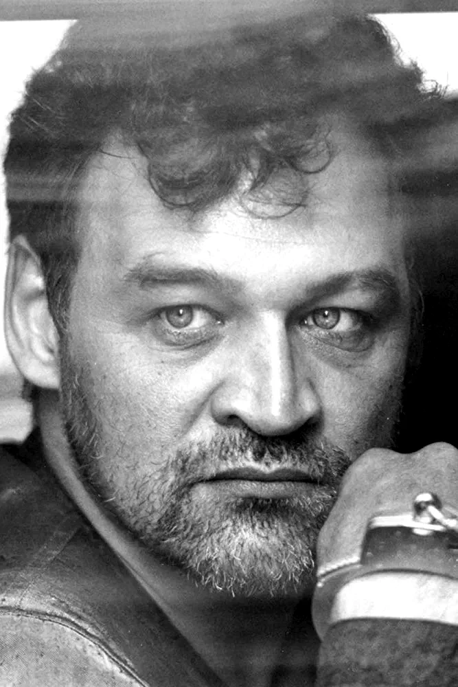 Ed  O'ross