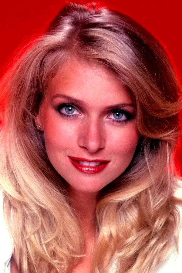  Donna Dixon