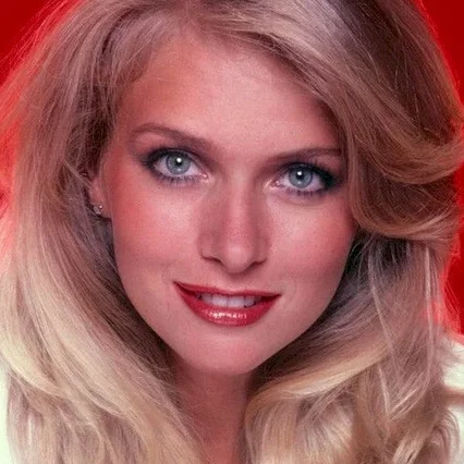  Donna Dixon