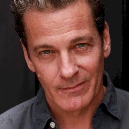  Adam Storke