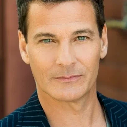  Adam Storke