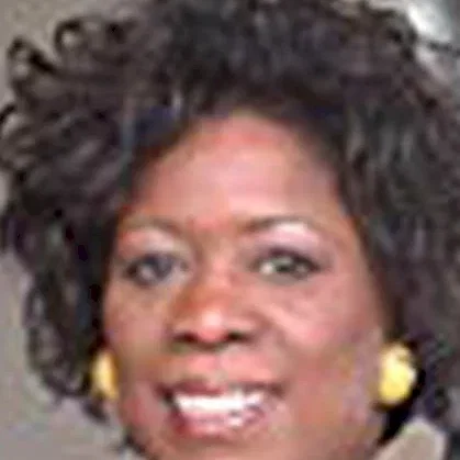  Carmen Twillie