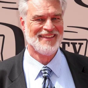 Photo star : Richard Moll