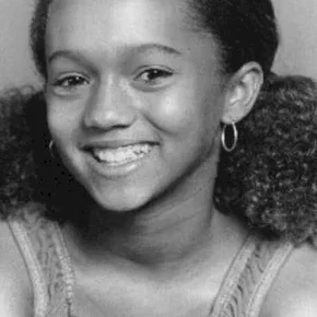 Photo star : Penny Bae Bridges
