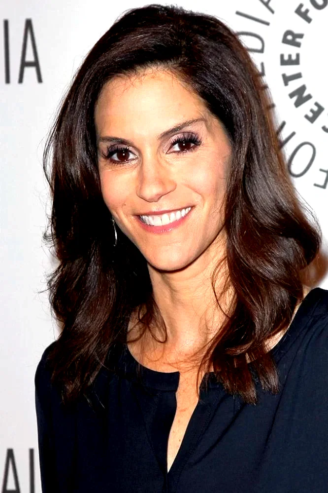 Jami Gertz