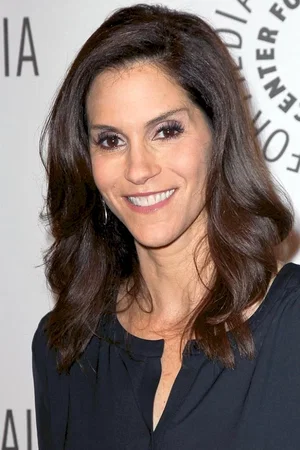 Jami Gertz photo