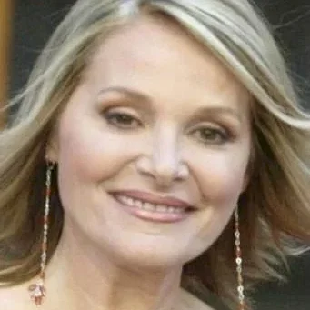  Helen Shaver