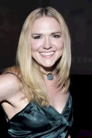  Dominique Swain photo