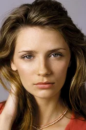 Mischa  Barton