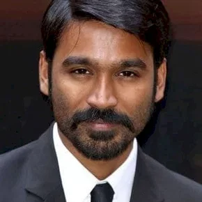 Photo star :  Dhanush