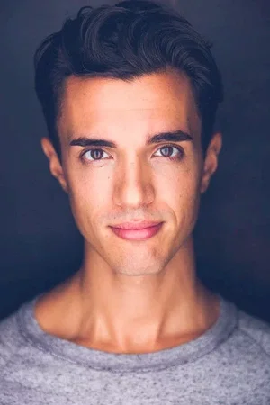  James Cusati-Moyer photo
