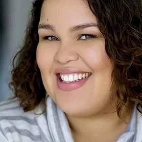 Photo star :  Britney Young
