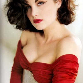 Photo star :  Sherilyn Fenn