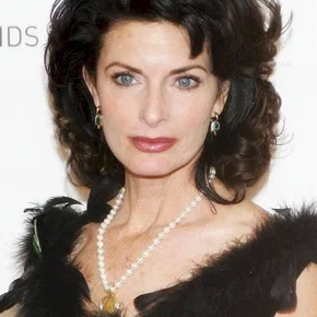 Photo star :  Joan Severance