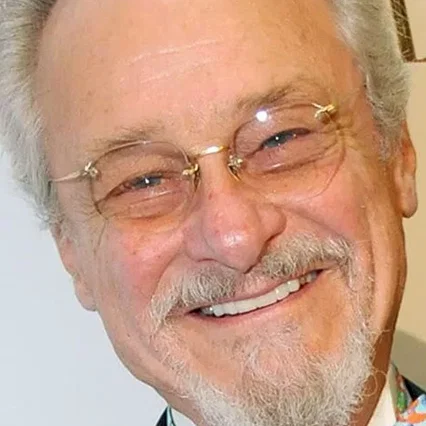 Jerry Hardin