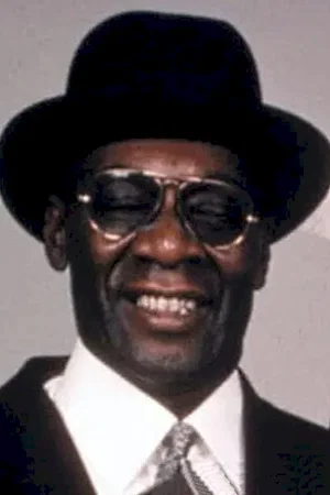  Julius Harris