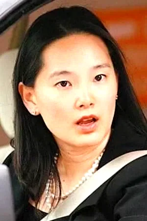  Lisa Yang