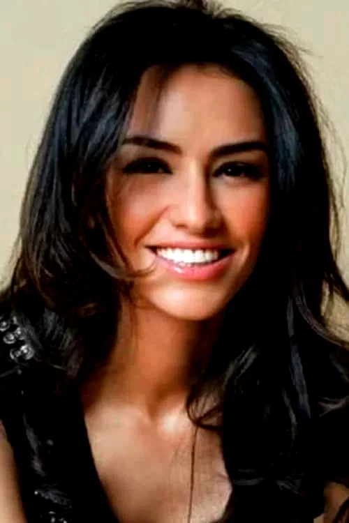  Consuelo Gomez