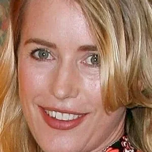  Amy O'Neill
