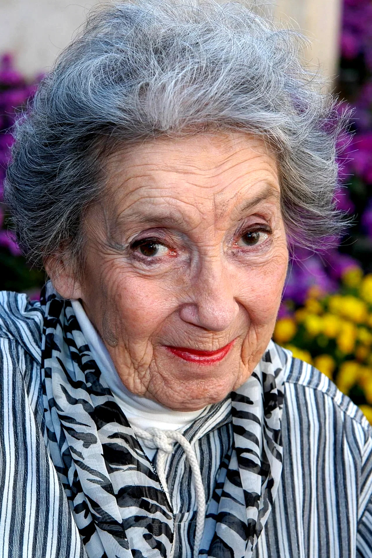 Frances Bay