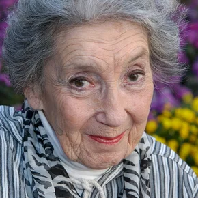 Photo star : Frances Bay