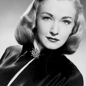 Photo star : Nina Foch