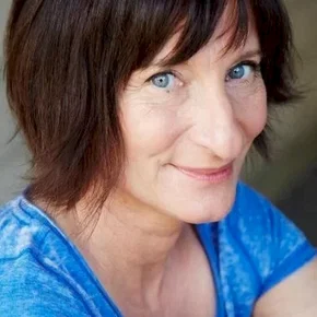 Photo star : Moya Brady