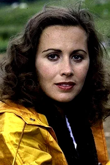 Kate Nelligan