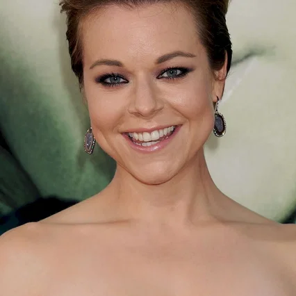  Tina Majorino