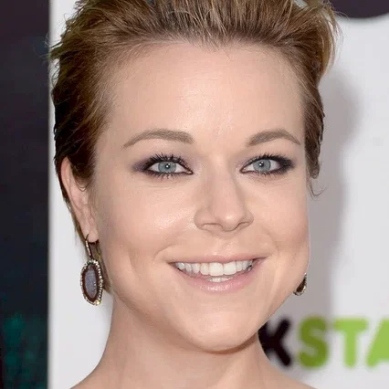  Tina Majorino