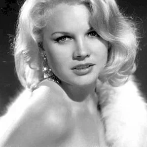 Photo star : Carroll Baker