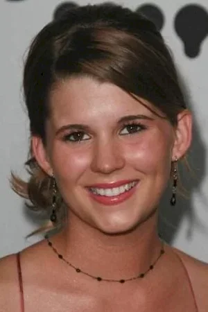  Lindze Letherman photo