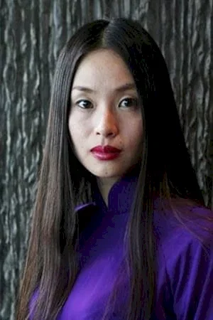 Eihi Shiina photo
