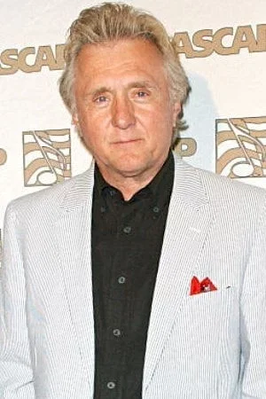 Hawk Wolinski photo
