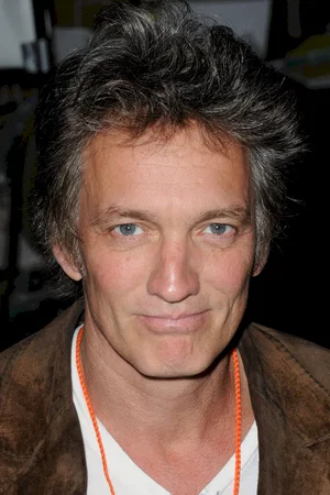  Cameron Dye photo