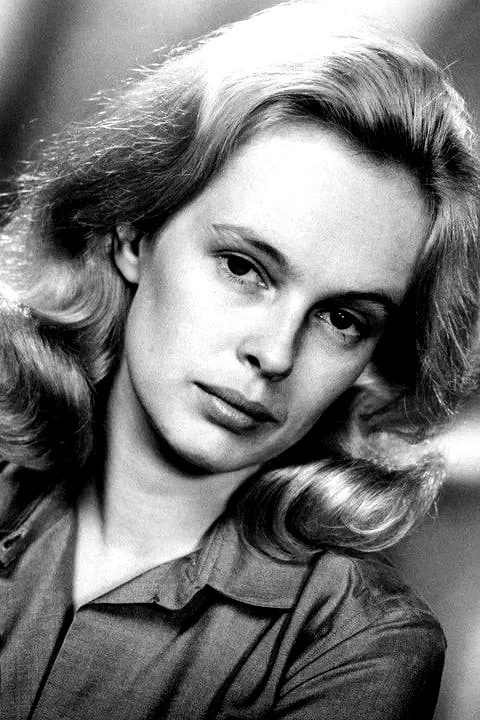 Sandy Dennis
