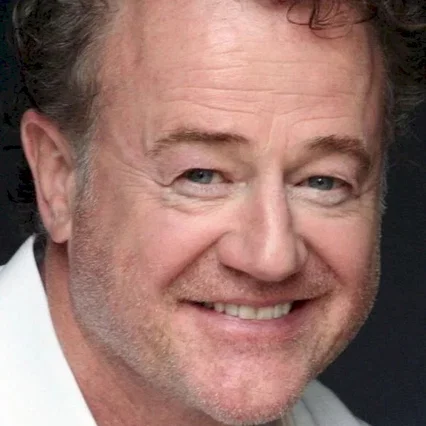  Owen Teale