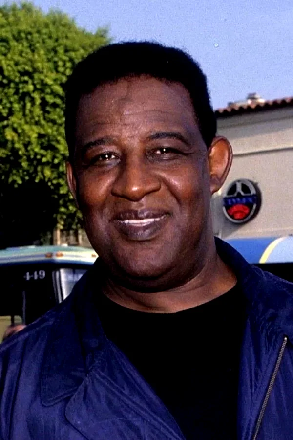  Frank McRae