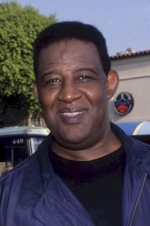  Frank McRae