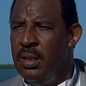 Photo star :  Frank McRae