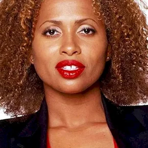 Photo star :  Lisa Nicole Carson