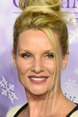  Nicollette Sheridan photo