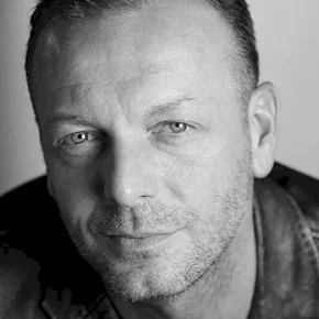 Photo star : Hugo Speer