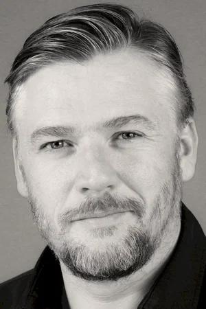  Stephen Mccole photo