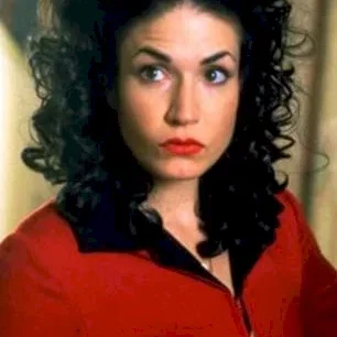 Angela Jones